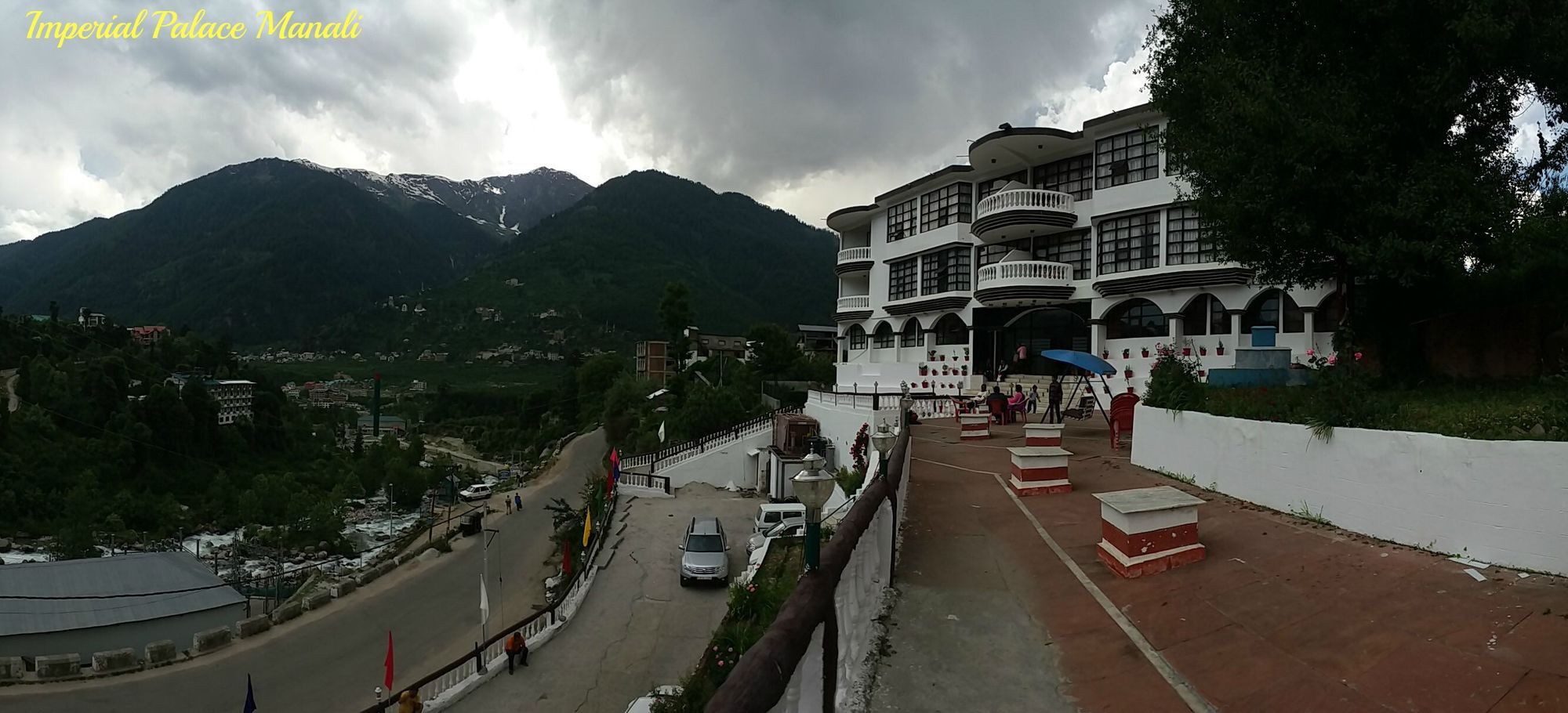 Imperial Palace Hotel 3*